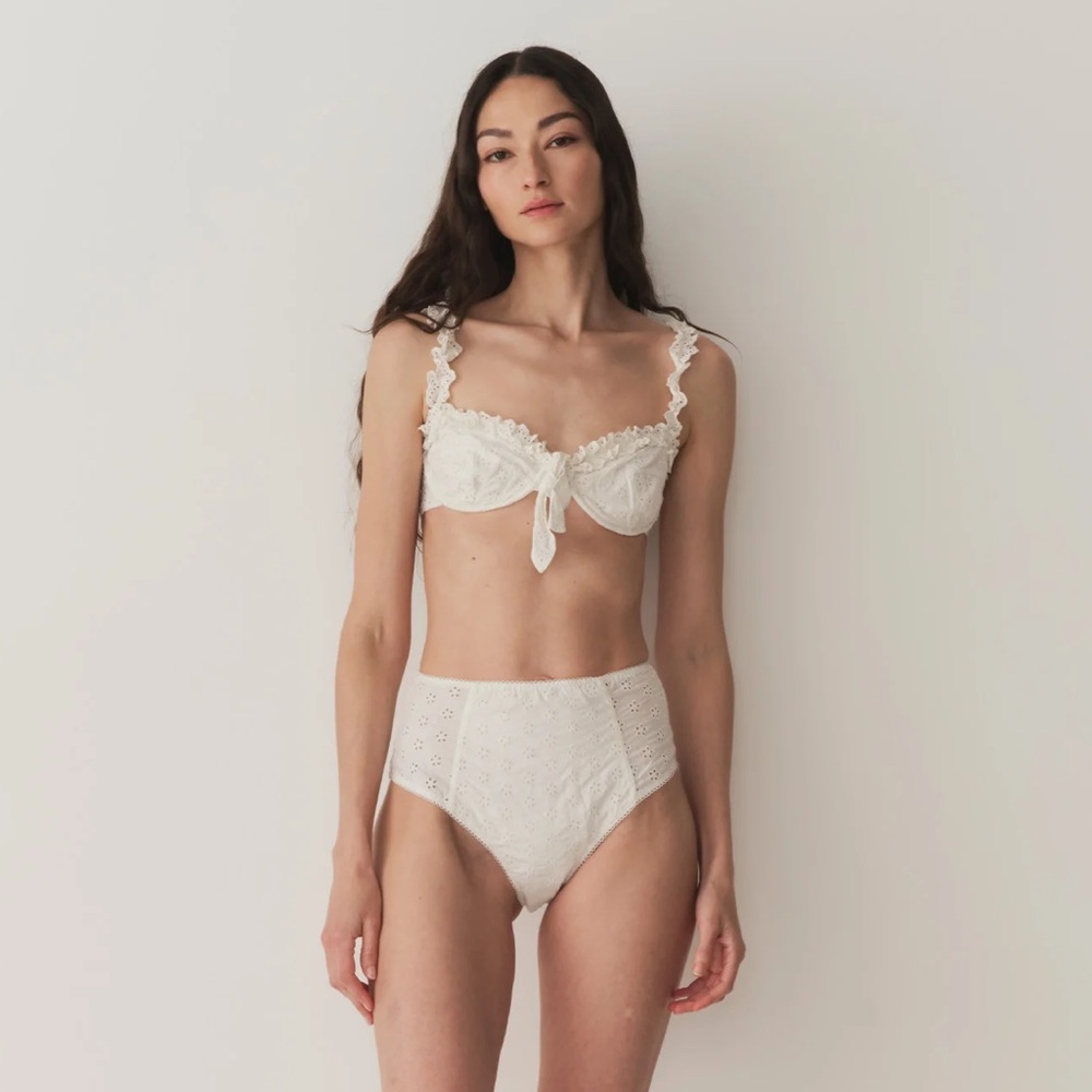 Doen Seaside bikini top with Laguna bottom
